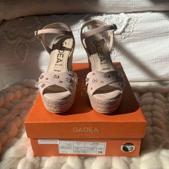 GADEA by Lodi Wedges - Picture 2 of 5